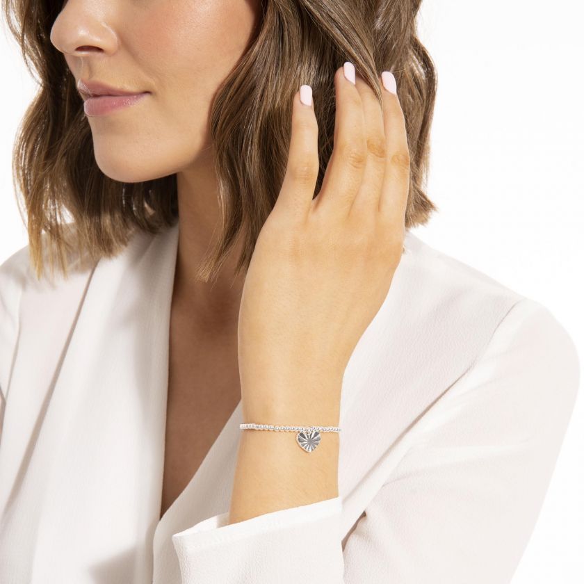 Joma Jewllery A Little She Believed She Could So She Did Bracelet